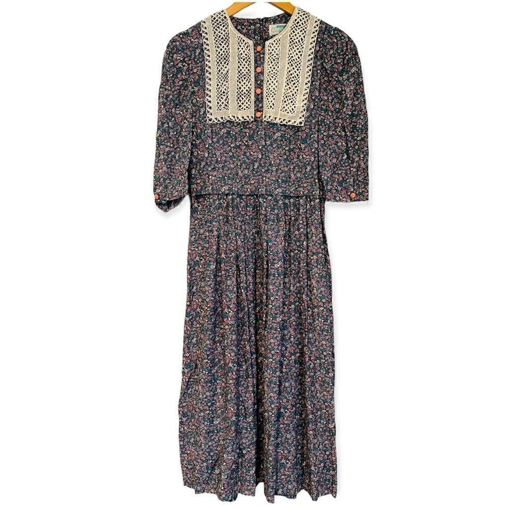 Vintage Jane Schaffhausen Belle France Petite Floral Pink Buttons Dress Size 4